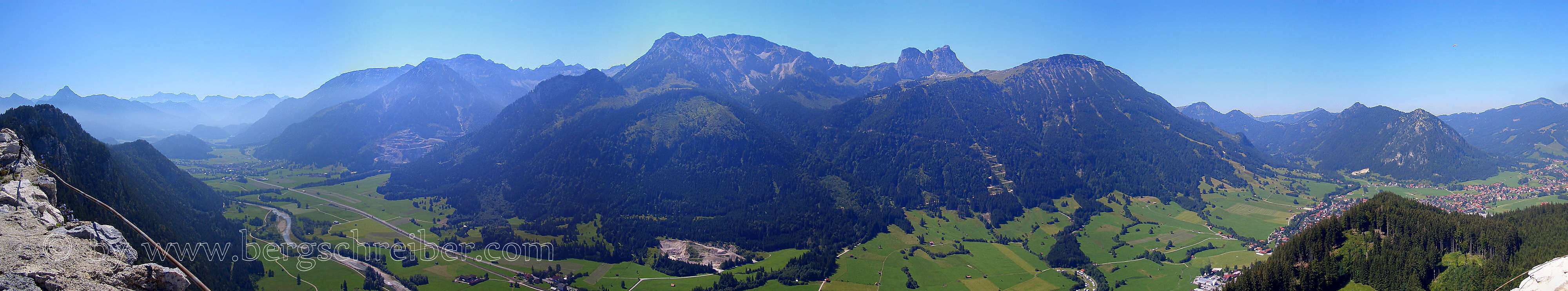 Falkenstein 180° Panorama von der Zugspitze bis zur Pfrontener Alpspitze