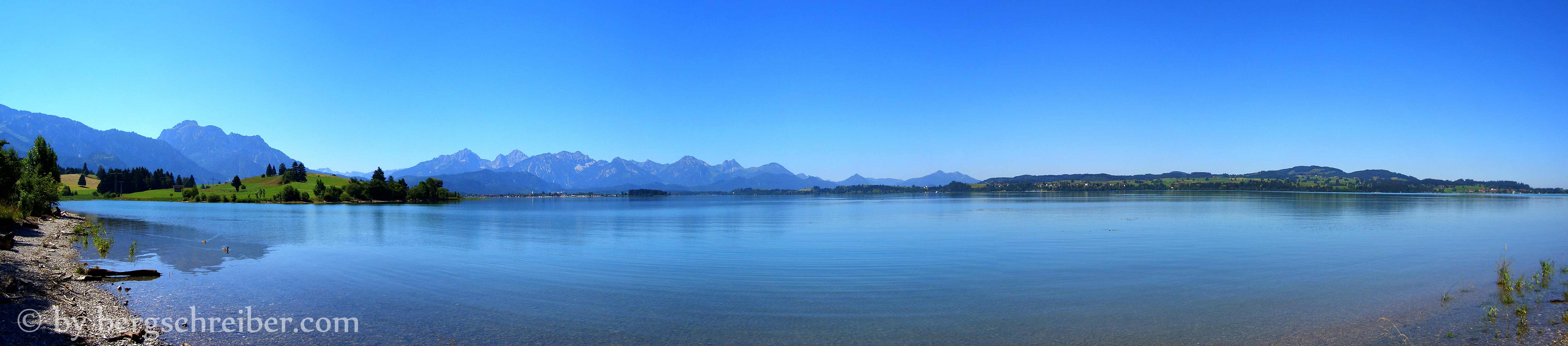 Forggensee, Säuling und Tannheimer Berge am frühen Morgen