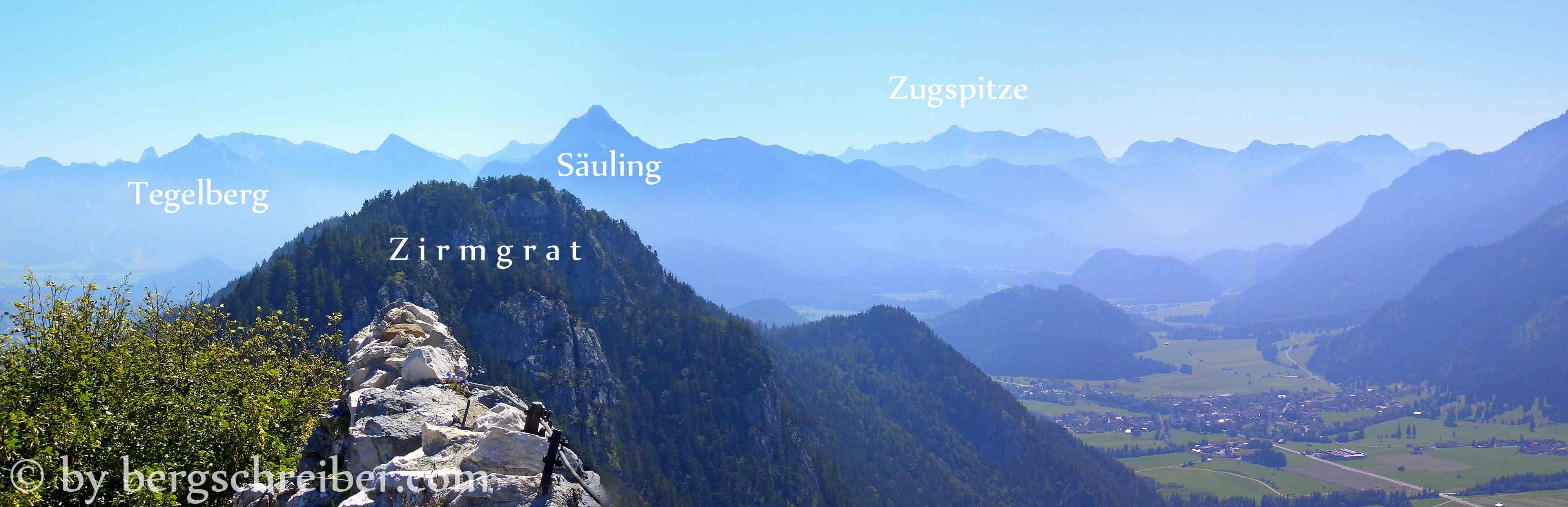Falkenstein, der Blick reicht bis zur Zugspitze